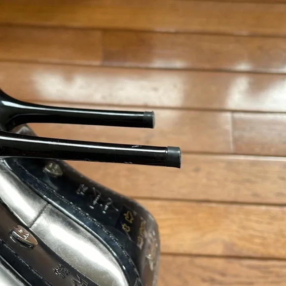 Alice + Olivia High Heel Metallic Sunglasses 39.5 US 9.5 Shoes - Picture 11 of 13